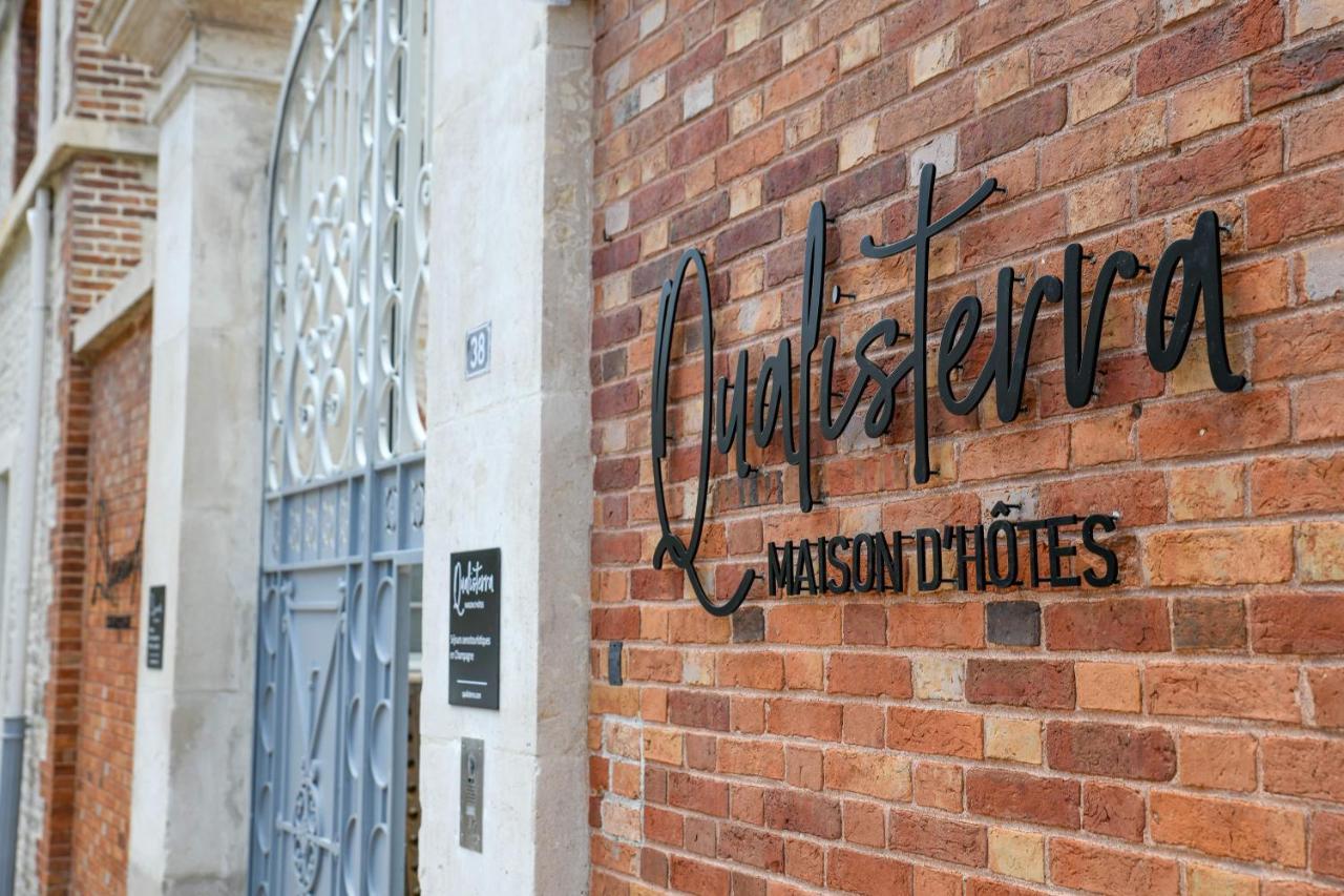 Qualisterra - Oenotourisme Conscient Hotel Bar-sur-Aube Exterior photo